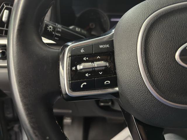 Used 2021 Kia Sorento S w/ Panoramic Sunroof Package FWD image 11