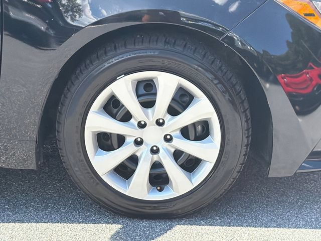 Used 2024 Toyota Corolla LE FWD image 14