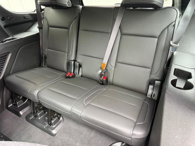 Used 2021 GMC Yukon Denali AWD/4WD image 9