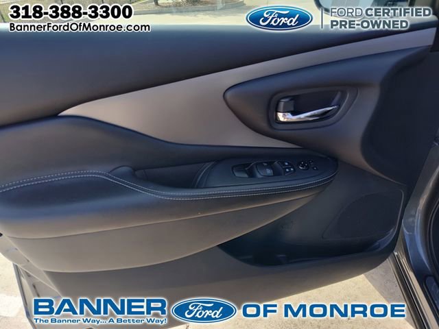 Used 2023 Nissan Murano SV image 15