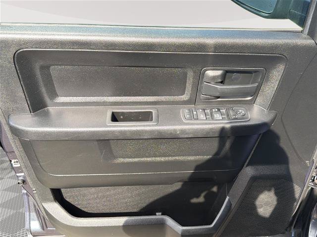 Used 2019 RAM 1500 Express AWD/4WD image 24