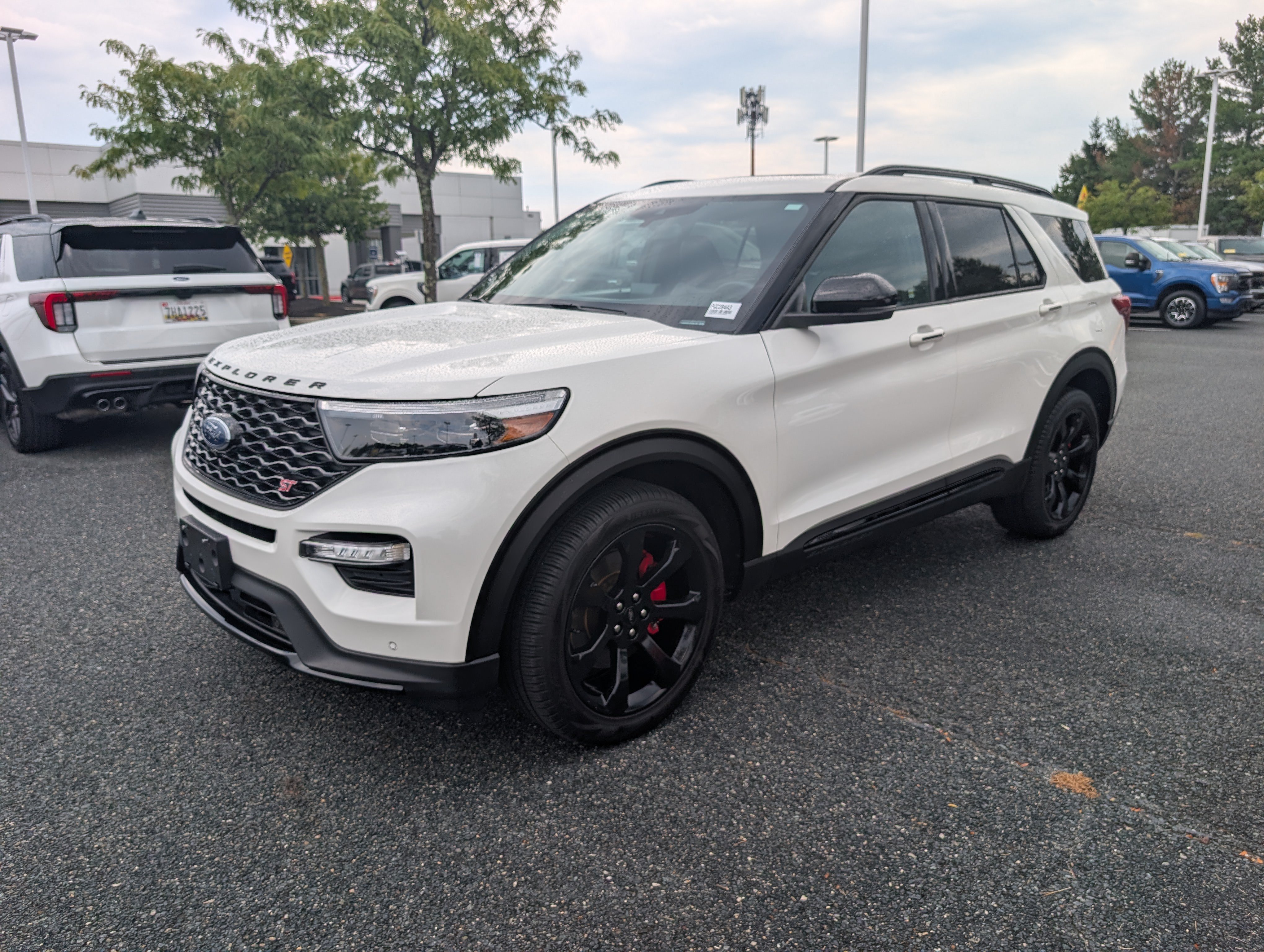 Certified 2023 Ford Explorer ST w/ Equipment Group 401A AWD/4WD image 7