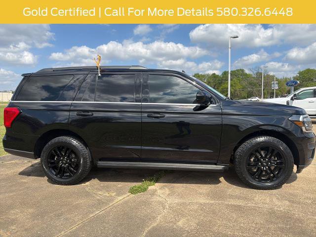 Certified 2024 Ford Expedition XLT RWD image 2