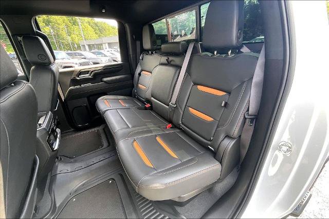 Used 2024 GMC Sierra 2500 AT4 w/ AT4 Premium Plus Package AWD/4WD image 26