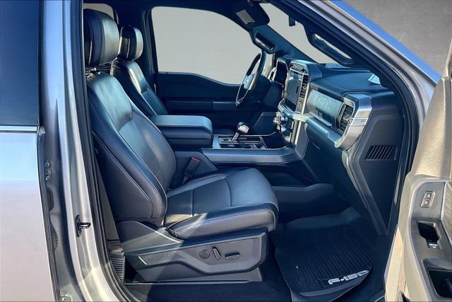 Certified 2025 Ford F150 Lariat w/ FX4 Off-Road Package image 5