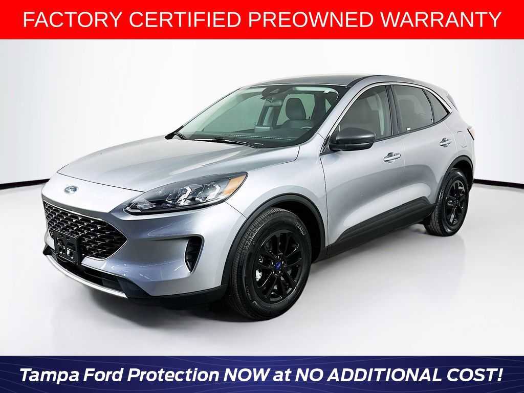 Certified 2022 Ford Escape SE