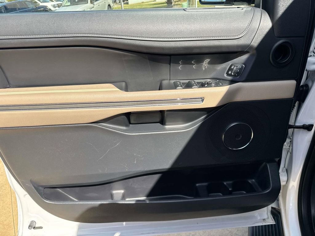 Certified 2024 Ford Expedition Max XLT image 22