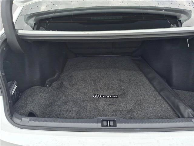 Used 2026 Lexus IS 350 F Sport w/ Technology Package RWD image 17