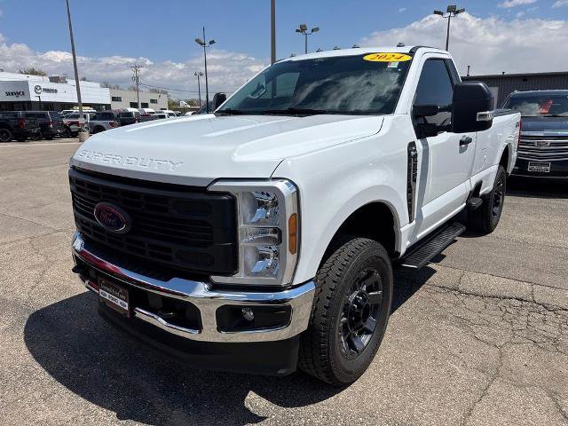 Certified 2024 Ford F250 XL w/ Snow Plow Prep Package AWD/4WD image 2