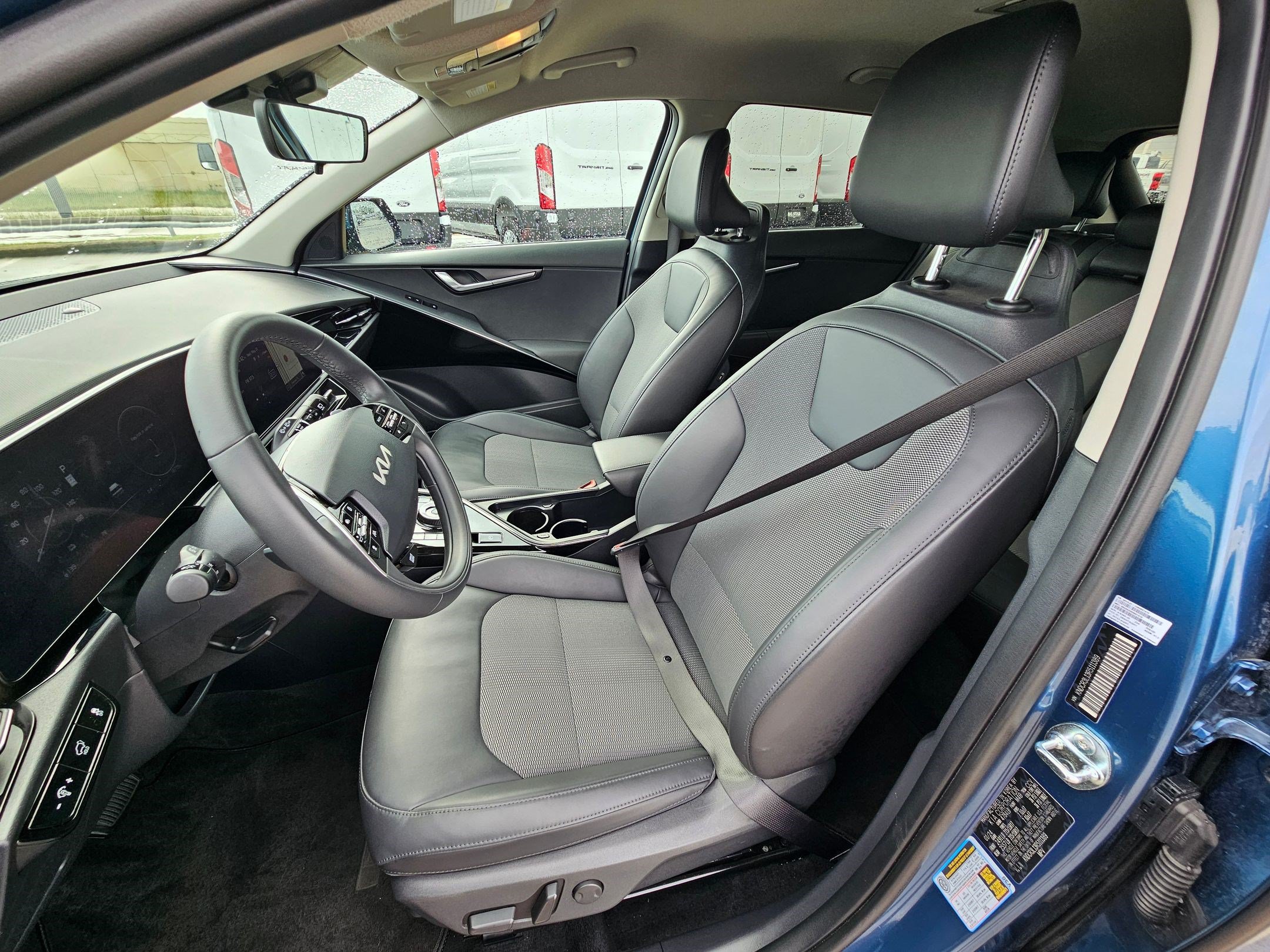 Used 2024 Kia Niro Wind FWD image 17