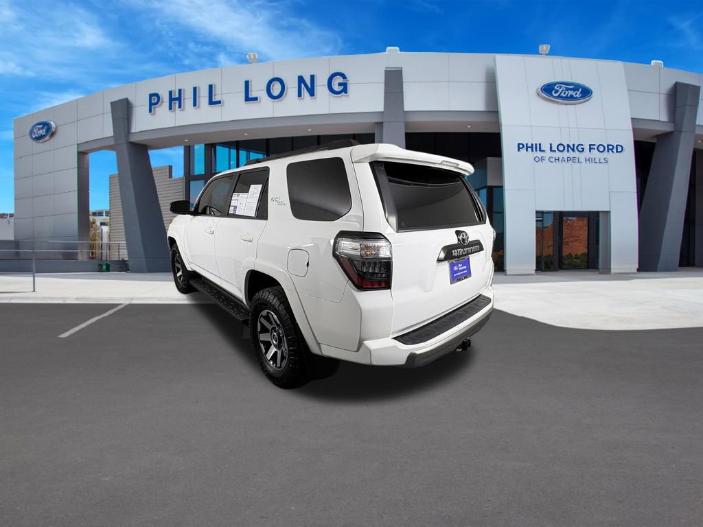 Used 2022 Toyota 4Runner TRD Off-Road AWD/4WD image 3