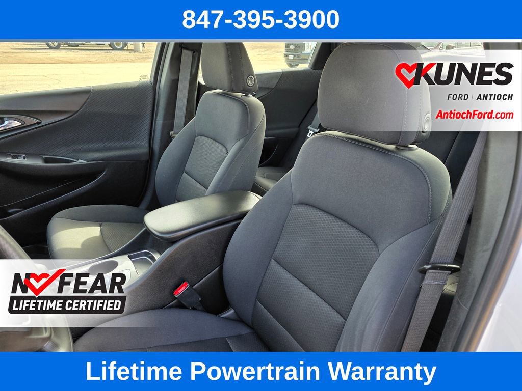 Used 2023 Chevrolet Malibu LS image 16