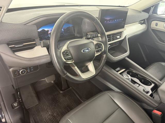 Certified 2025 Ford Explorer Active w/ Active Comfort Package AWD/4WD image 19