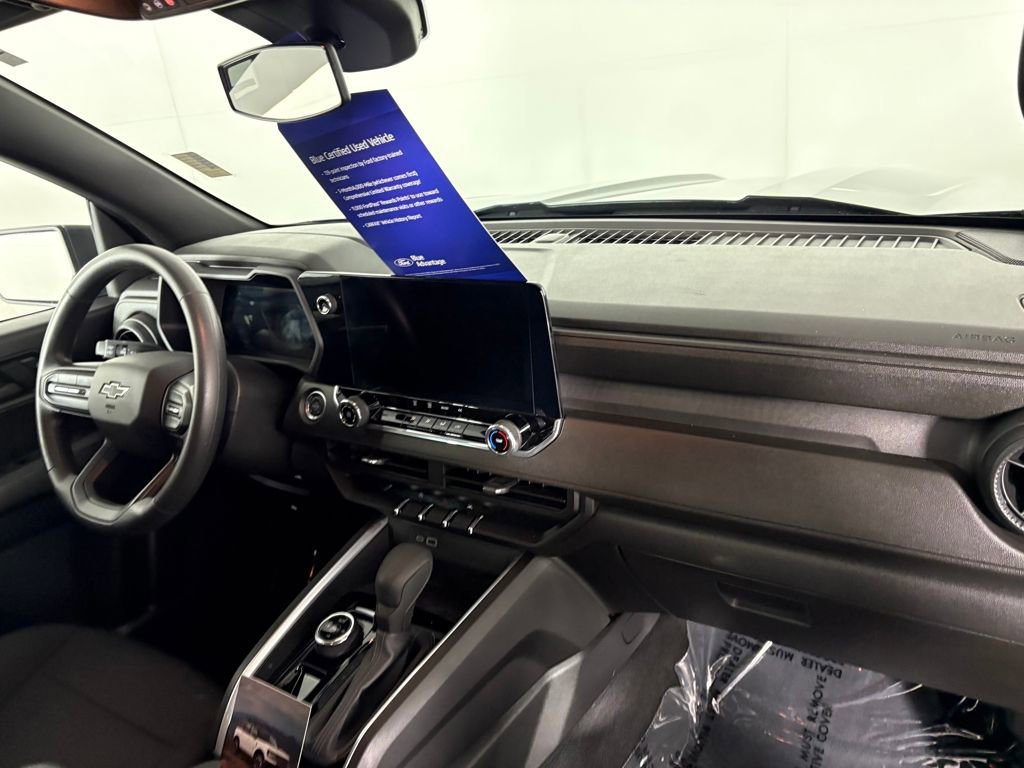 Used 2024 Chevrolet Colorado Trail Boss image 34