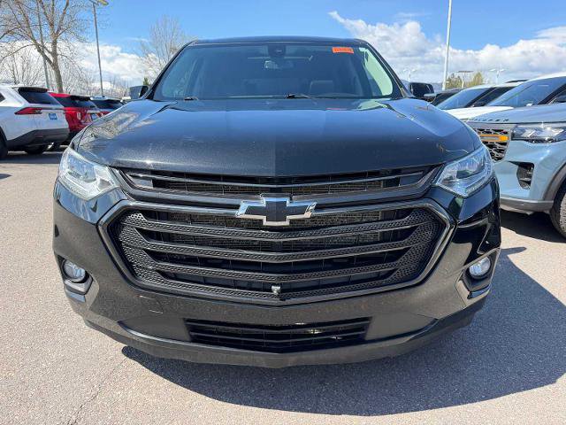 Used 2021 Chevrolet Traverse Premier w/ Redline Edition AWD/4WD image 2