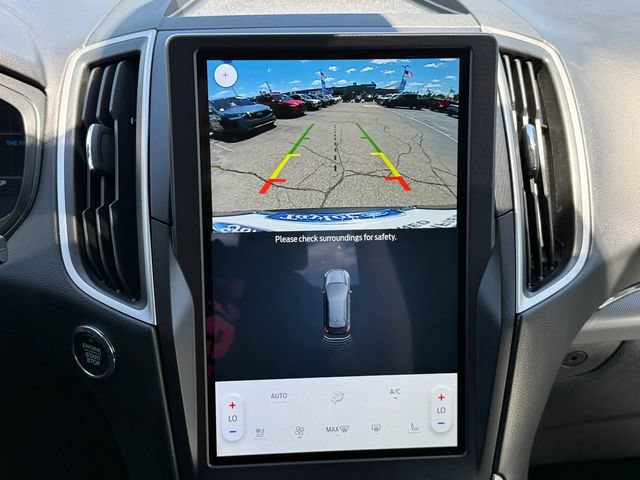Certified 2022 Ford Edge SEL w/ Convenience Package AWD/4WD image 12
