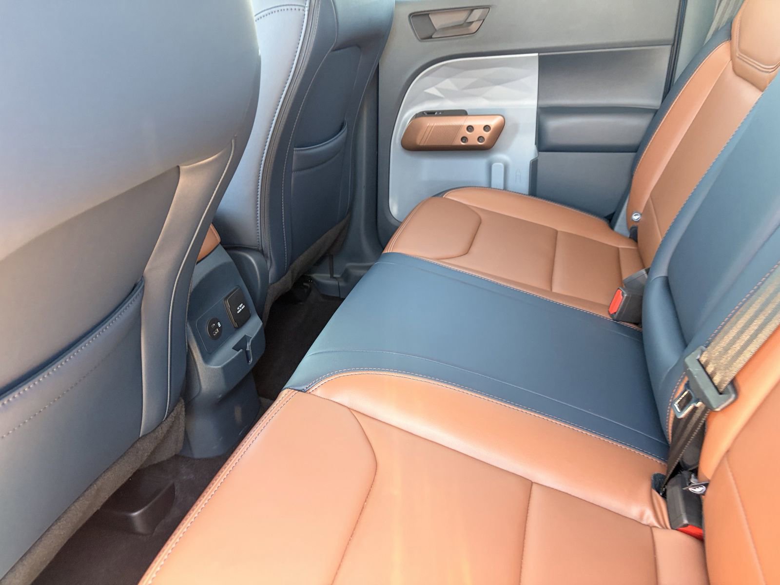 Certified 2024 Ford Maverick Lariat FWD image 15
