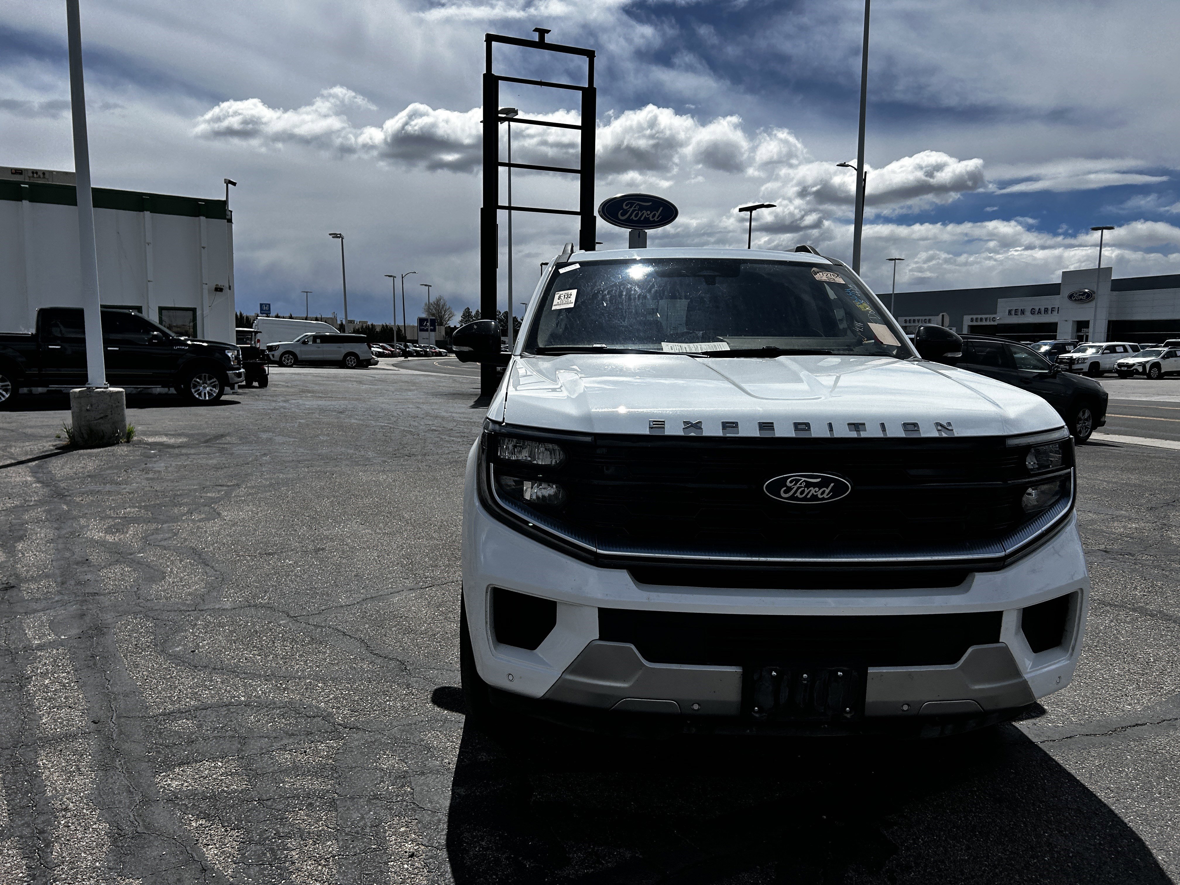 Certified 2025 Ford Expedition Max Platinum AWD/4WD image 9