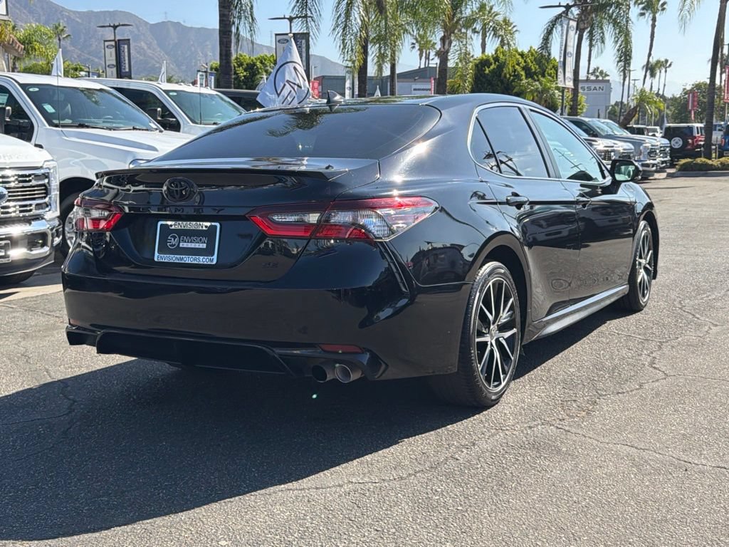 Used 2024 Toyota Camry SE w/ Blackout Package (TMS) FWD image 12
