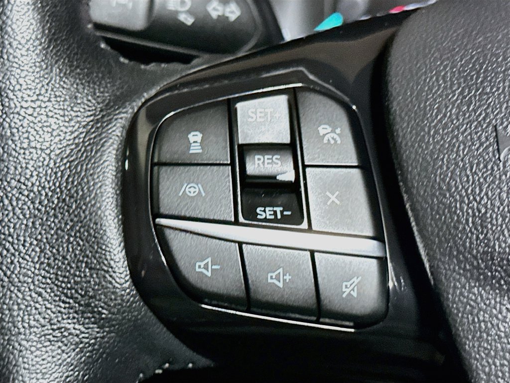 Certified 2021 Ford Escape SE w/ SE Sport Appearance Package AWD/4WD image 32