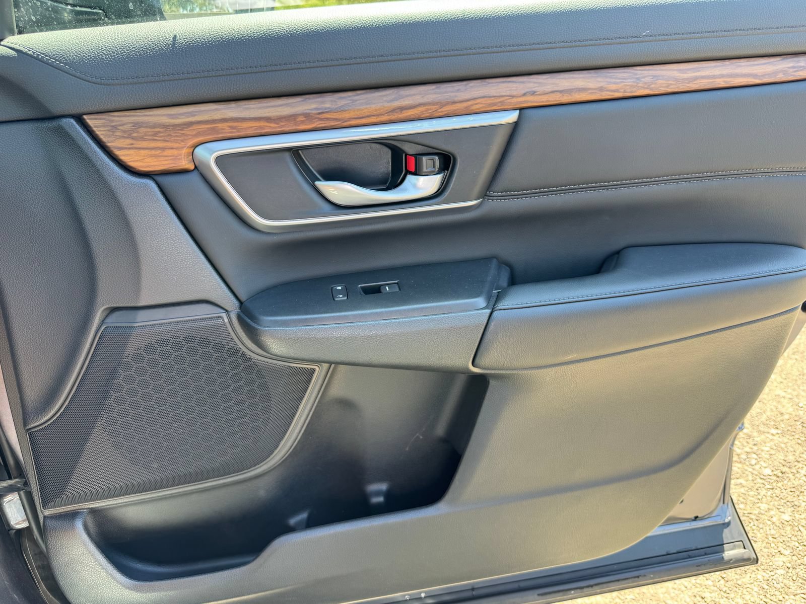 Used 2022 Honda CR-V Touring image 21