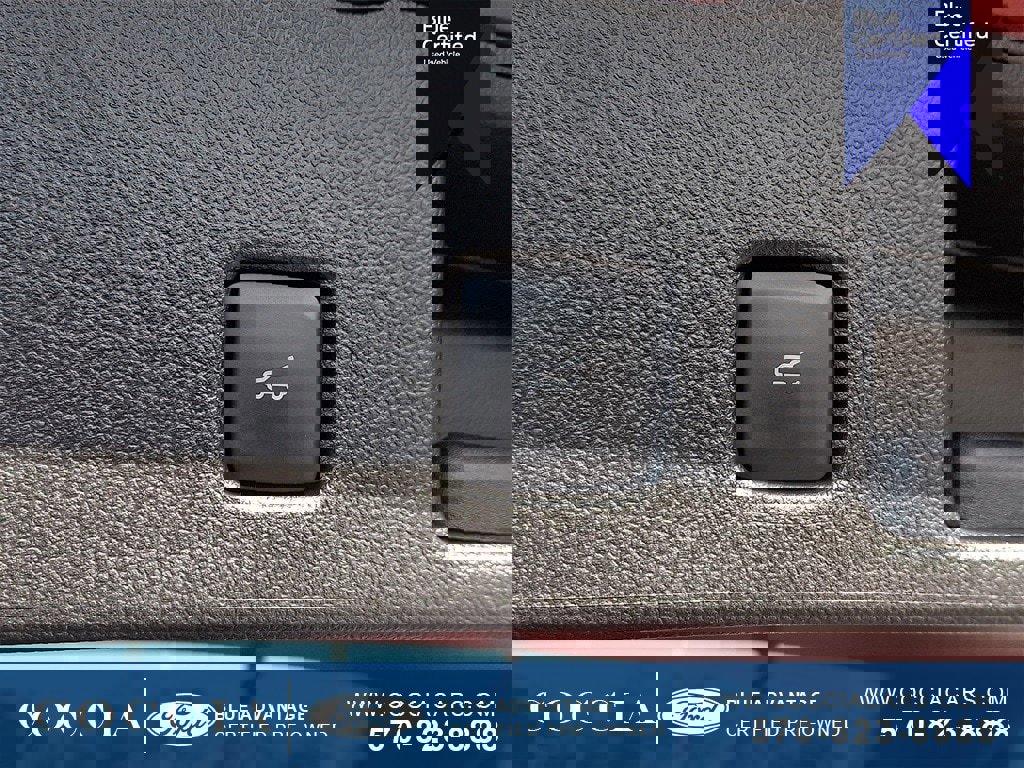 Certified 2025 Ford Escape ST-Line w/ Tech Pack #1 image 29