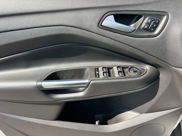 Certified 2019 Ford Escape Titanium AWD/4WD image 29