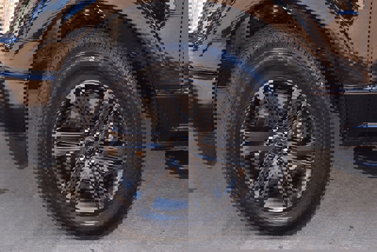 Certified 2022 Ford F150 XLT w/ Equipment Group 302A High image 38