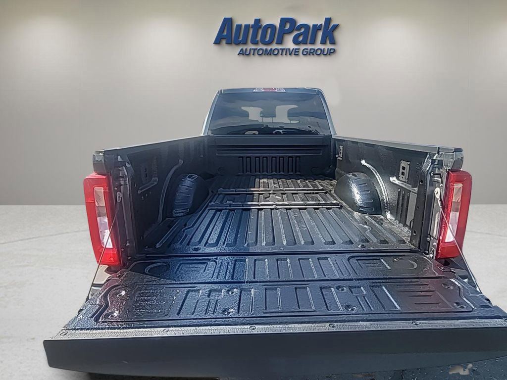 Certified 2025 Ford F350 XLT image 10