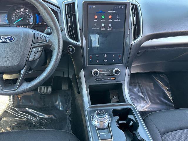 Certified 2022 Ford Edge SE w/ Black Appearance Package AWD/4WD image 12