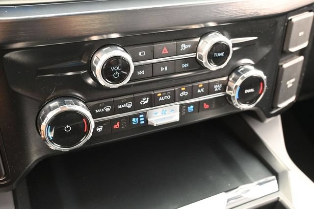 Certified 2025 Ford F350 Lariat w/ Lariat Ultimate Package AWD/4WD image 26