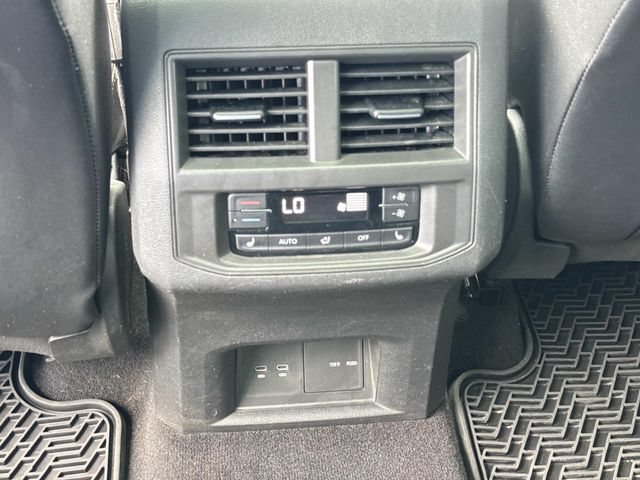 Used 2022 Volkswagen Atlas SEL Premium AWD/4WD image 17