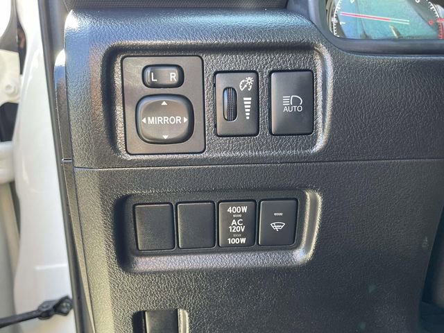 Used 2023 Toyota 4Runner TRD Off-Road image 19