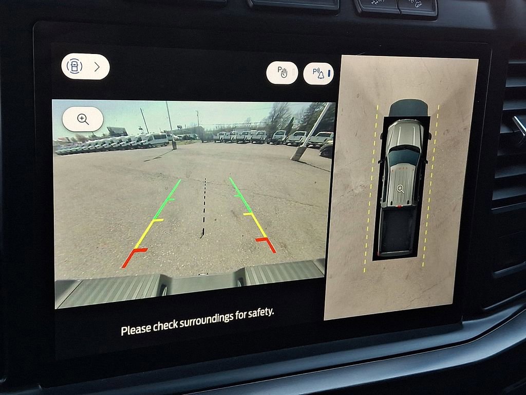 Certified 2023 Ford F250 Lariat w/ Black Appearance Package image 19