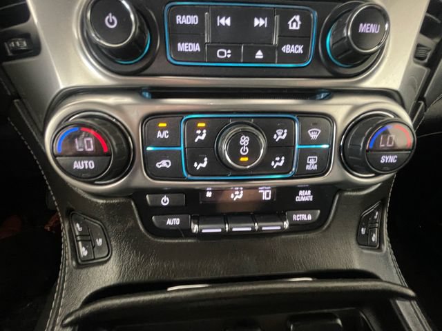 Used 2019 Chevrolet Suburban Premier AWD/4WD image 22