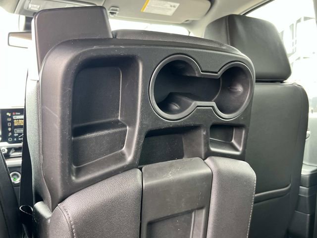 Used 2024 GMC Sierra 1500 SLT image 16