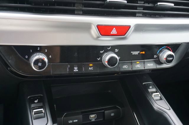Used 2020 Kia Telluride S w/ S 8 Passenger Seating Package FWD image 26