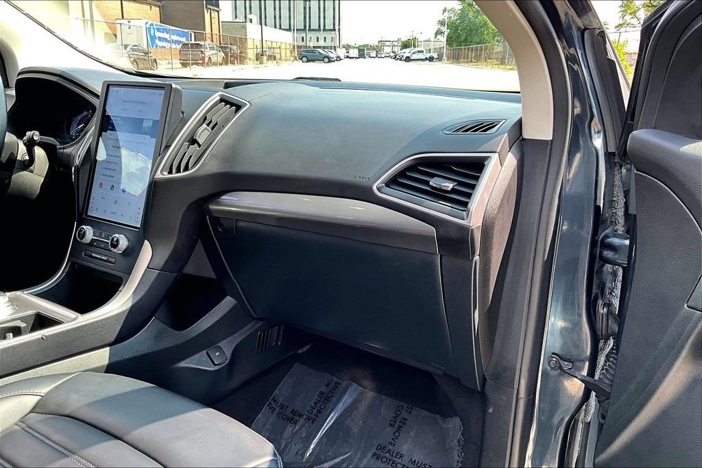 Certified 2023 Ford Edge SEL w/ Convenience Package AWD/4WD image 15