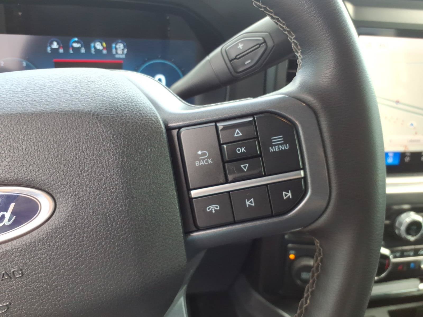 Certified 2025 Ford F450 Lariat w/ Chrome Package AWD/4WD image 21