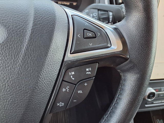 Certified 2024 Ford Edge SEL w/ Convenience Package AWD/4WD image 9