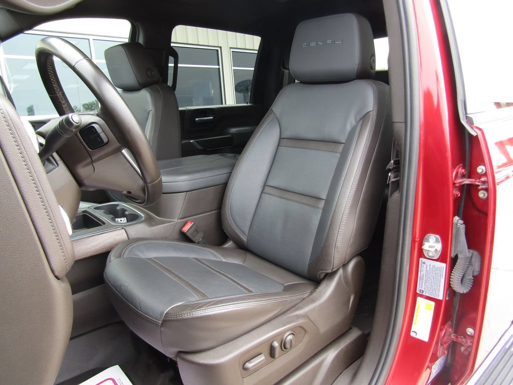 Used 2023 GMC Sierra 2500 Denali w/ Denali Ultimate Package AWD/4WD image 29