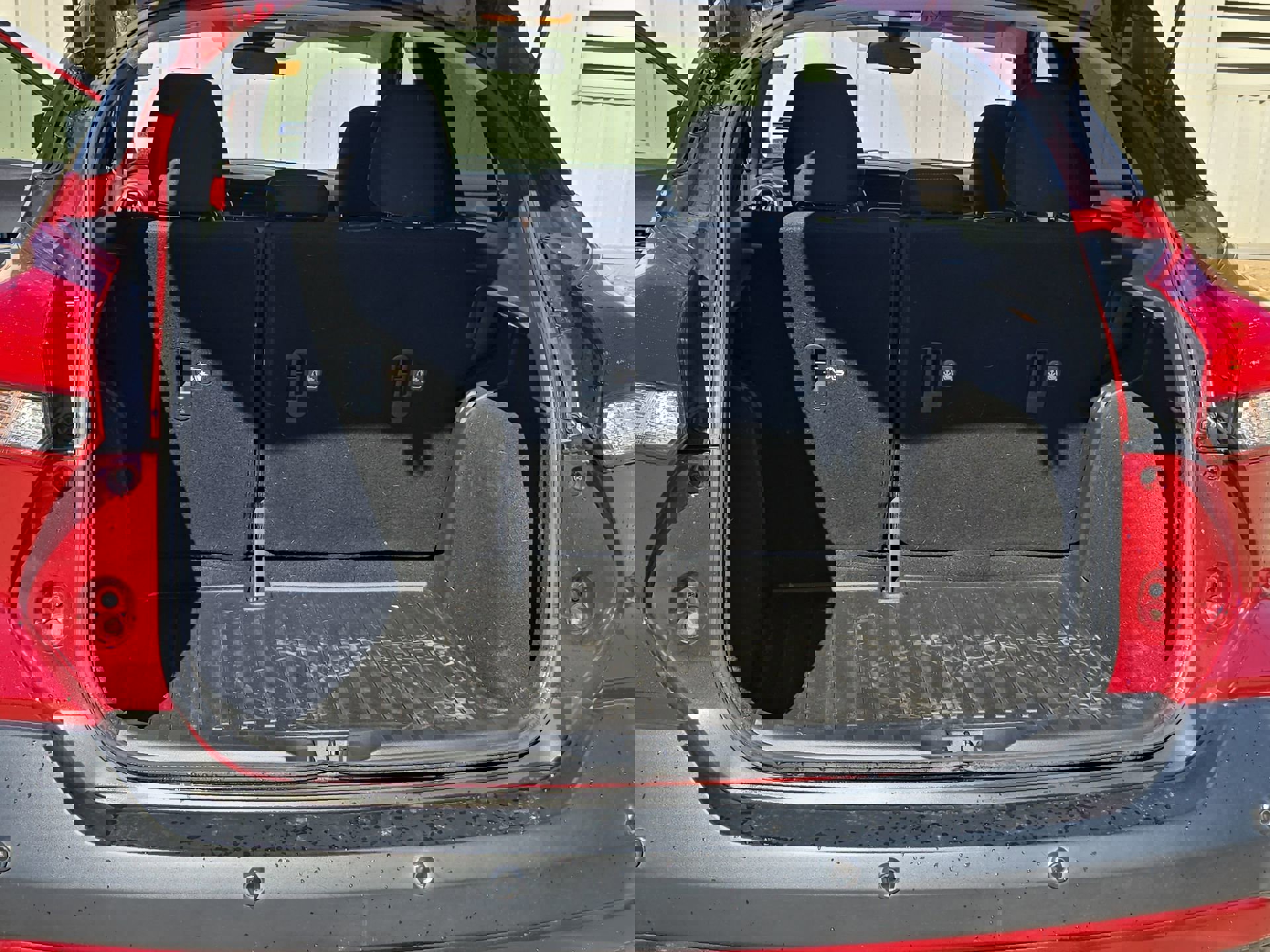 Used 2020 Nissan Kicks SR image 19