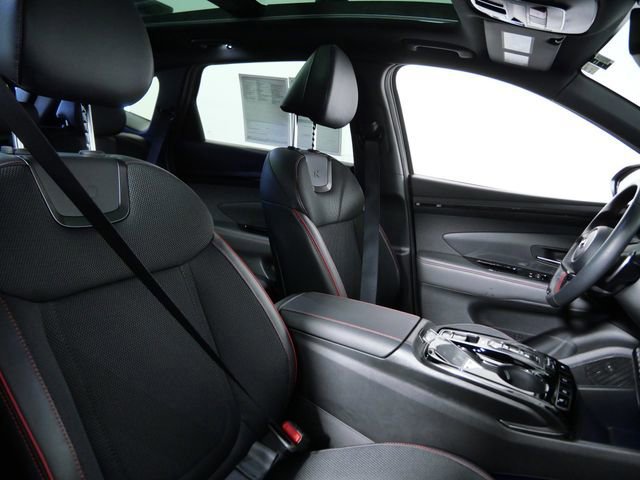 Used 2024 Hyundai Tucson N Line image 13