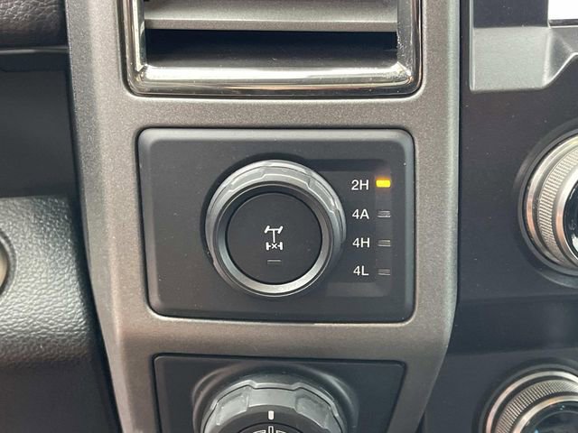 Certified 2019 Ford F150 Raptor w/ Equipment Group 802A Luxury image 35