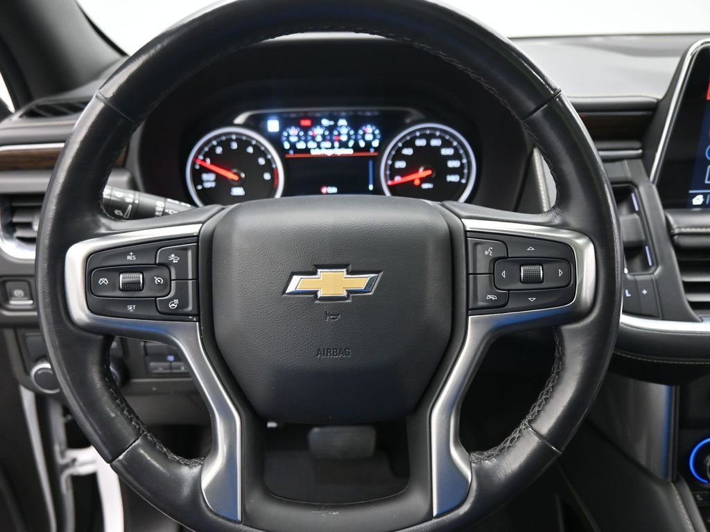 Used 2021 Chevrolet Tahoe Premier w/ Premium Package image 17