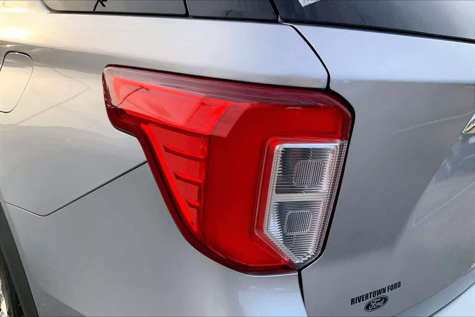 Certified 2020 Ford Explorer 2WD image 26