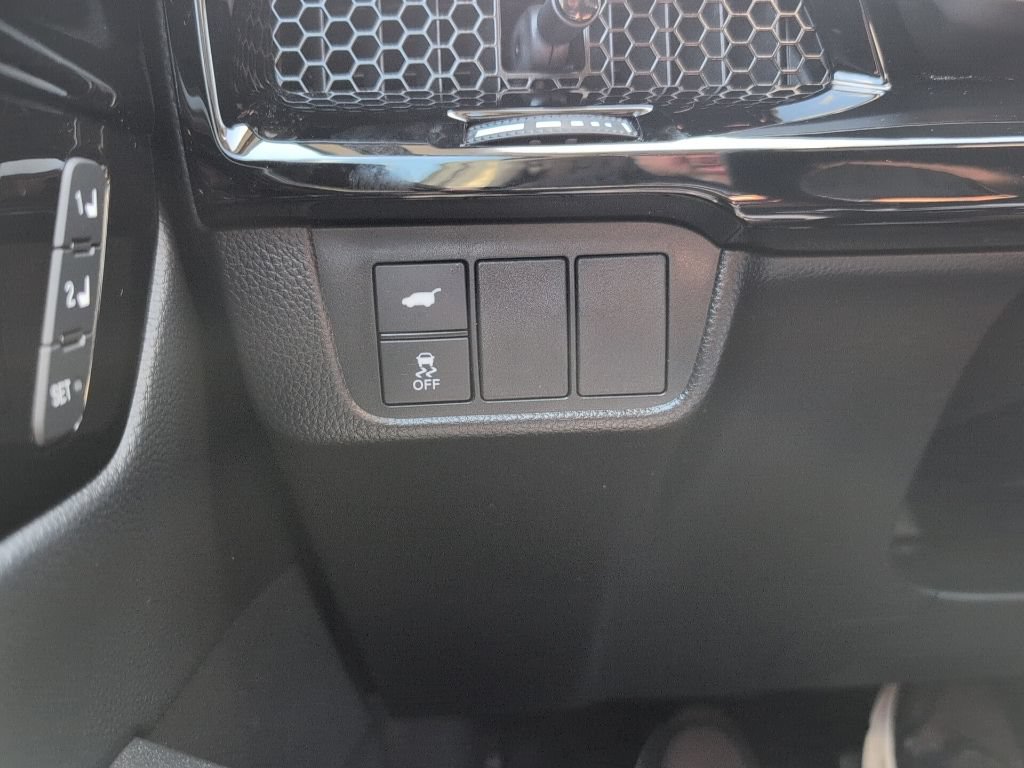 Used 2025 Honda CR-V EX-L image 25