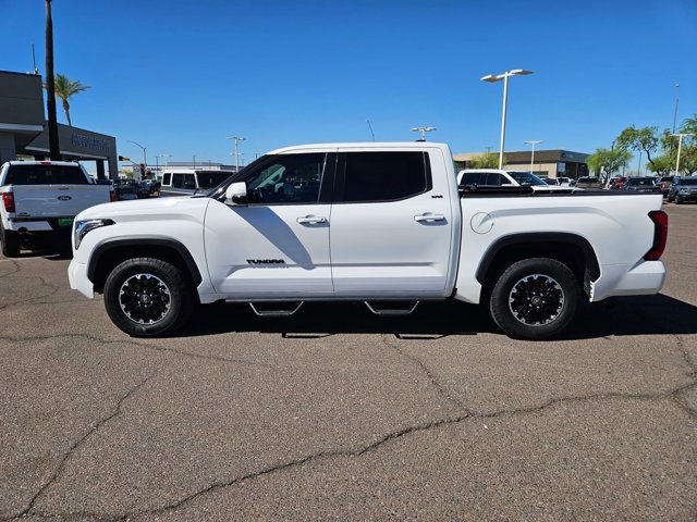 Used 2022 Toyota Tundra SR5 w/ Advanced Technology Package image 6