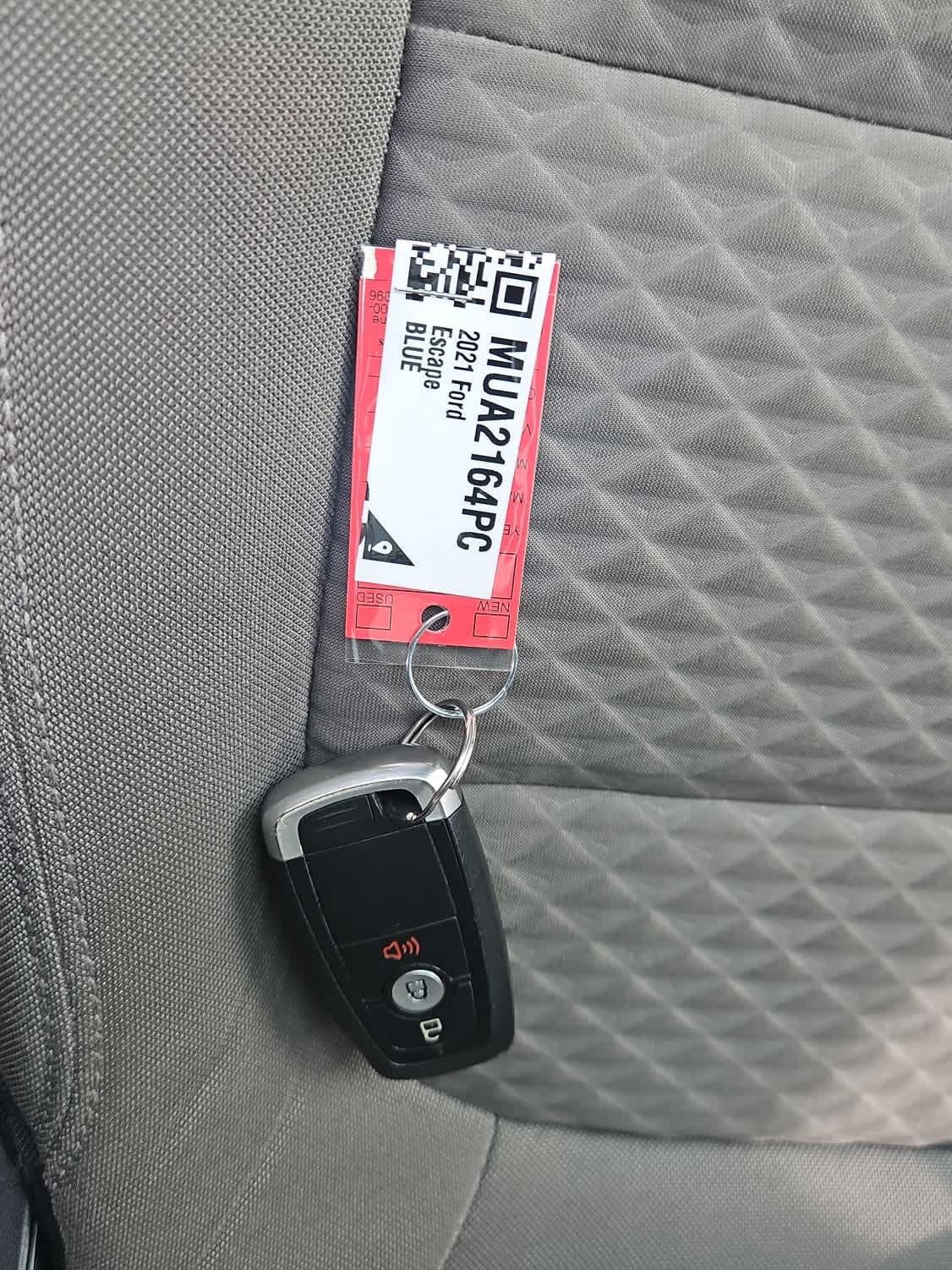 Certified 2021 Ford Escape SE w/ SE Sport Appearance Package image 20