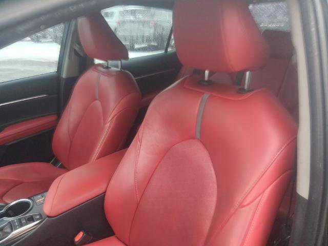 Used 2018 Toyota Camry XSE image 22